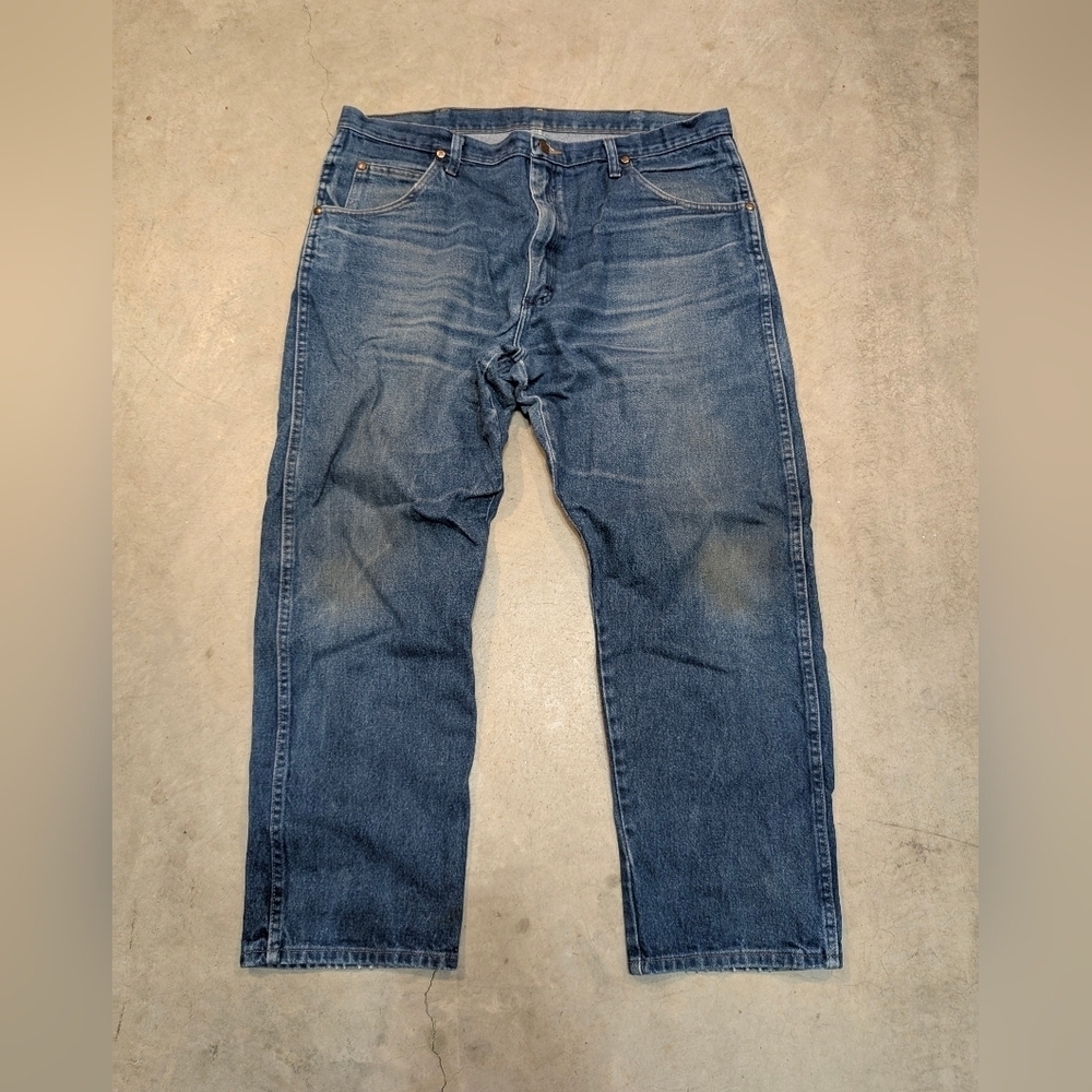 Wrangler 31MWBPW Mens 40x30 (39x29) Relaxed Fit Blue Jeans Flaws Stain